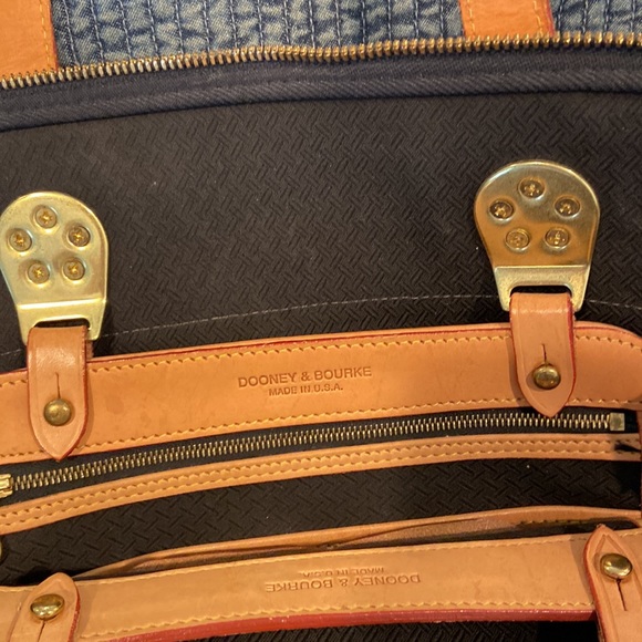 Dooney & Bourke. Original D&B leather & canvas satchel - Picture 3 of 10